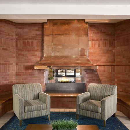 Travelodge By Wyndham Chatham Екстер'єр фото