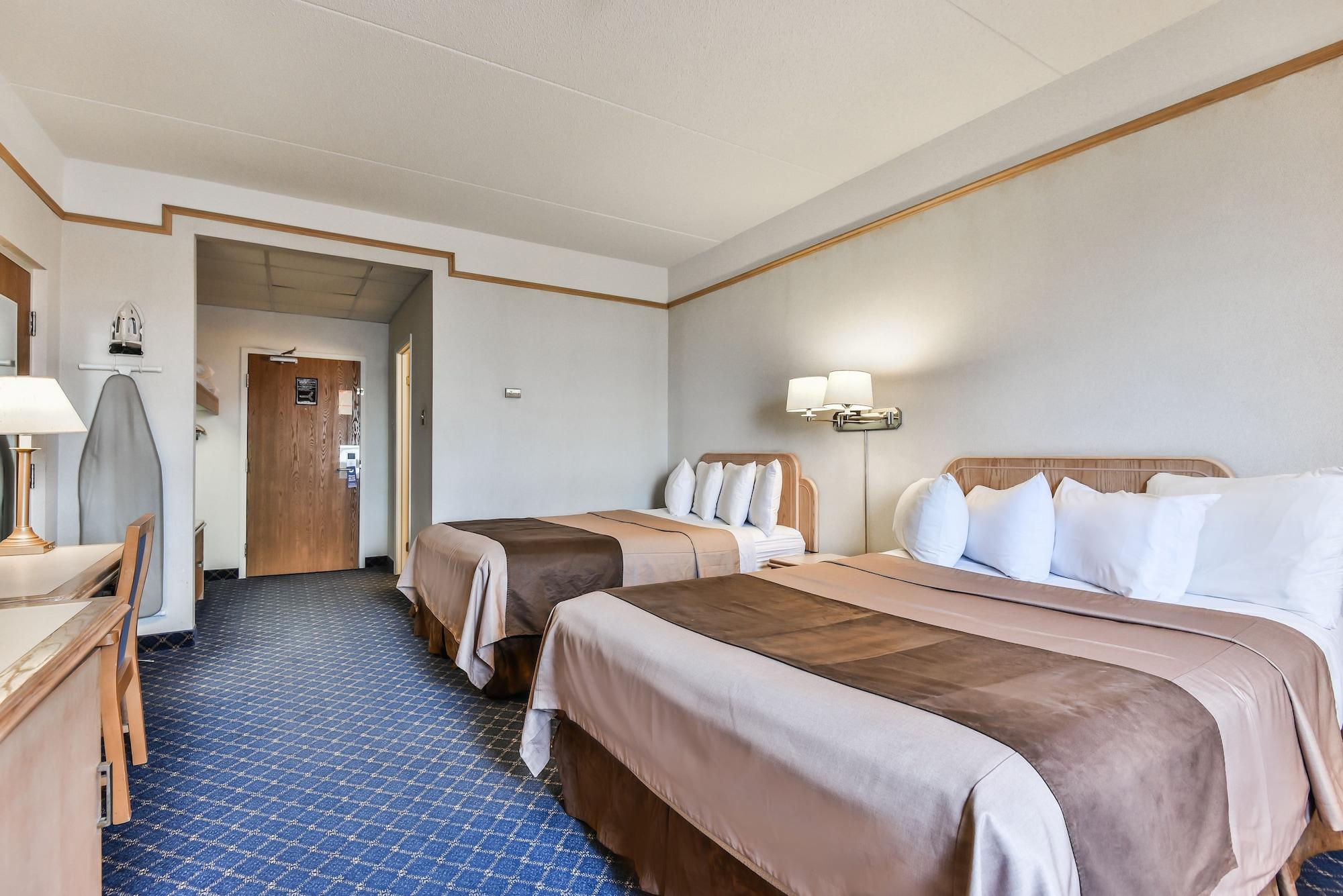 Travelodge By Wyndham Chatham Екстер'єр фото