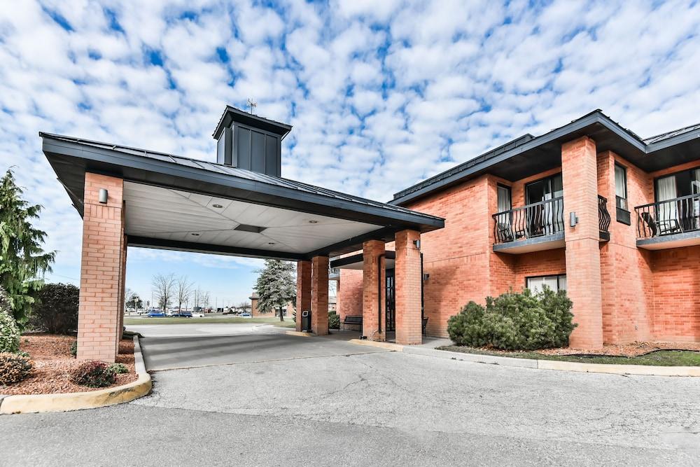 Travelodge By Wyndham Chatham Екстер'єр фото