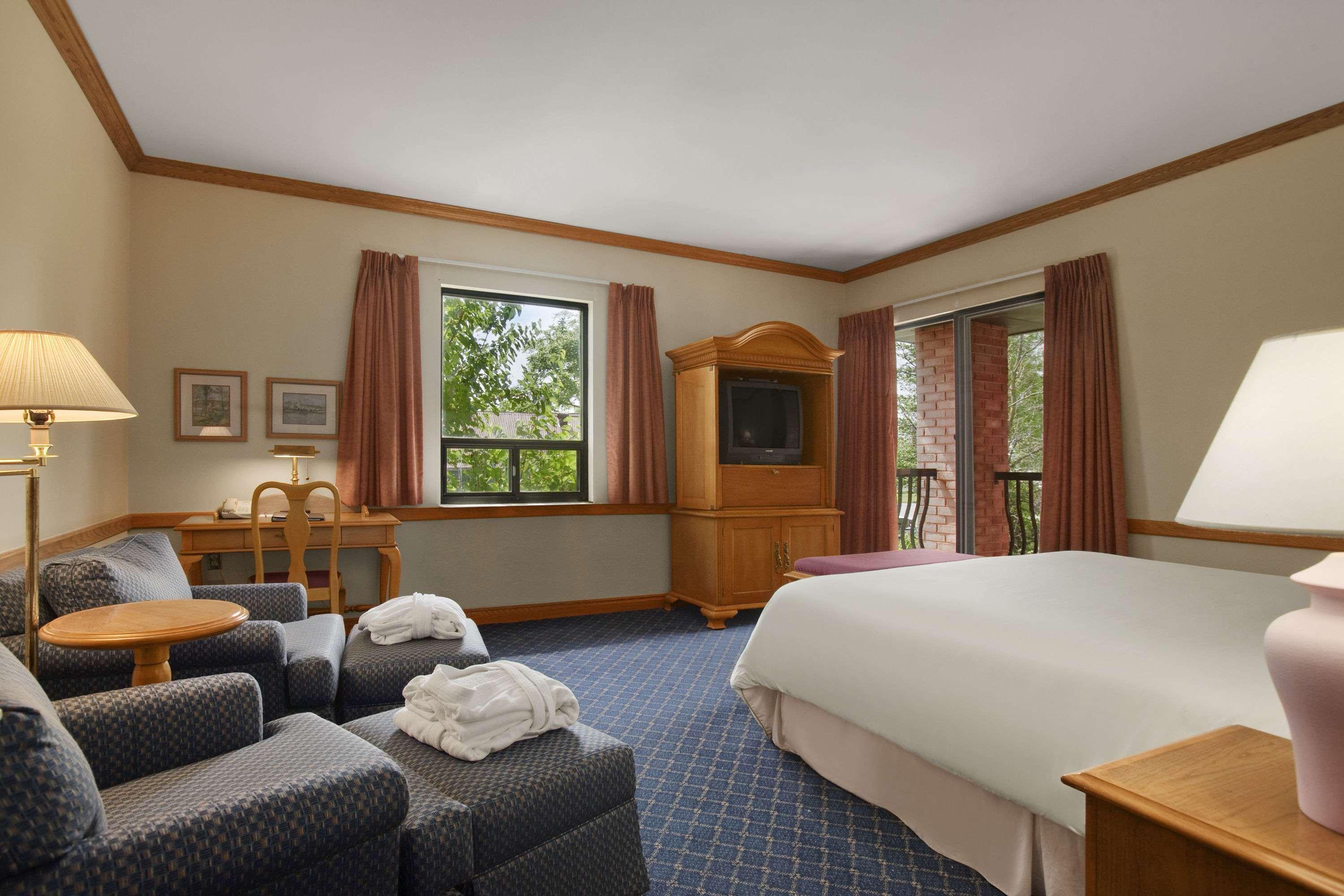Travelodge By Wyndham Chatham Екстер'єр фото